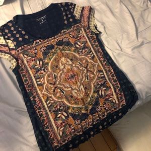 Short sleeve patterned shirt